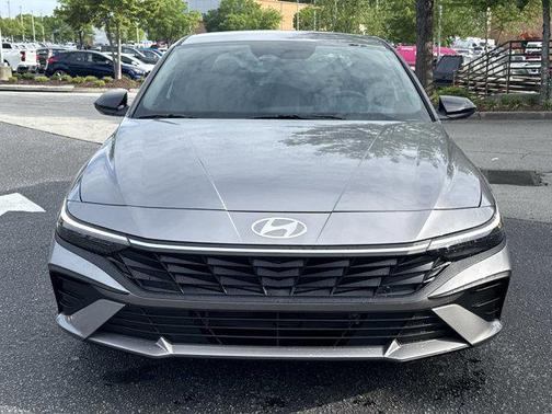 Fluid Metal 2025 Hyundai ELANTRA HEV SEL Sport