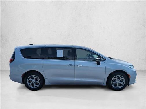 Silver Mist Clearcoat 2024 Chrysler Pacifica Limited