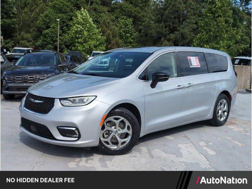 Silver Mist Clearcoat 2024 Chrysler Pacifica Limited
