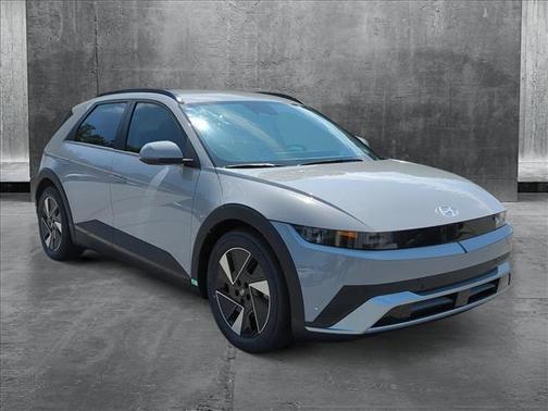 2025 Hyundai IONIQ 5 SEL