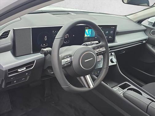 2026 Hyundai SONATA SEL