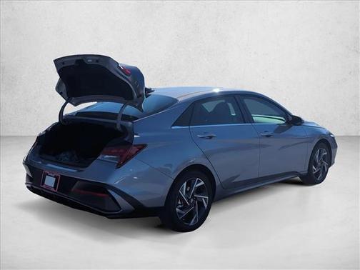 2026 Hyundai ELANTRA HEV Limited