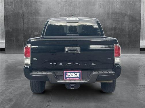 2020 Toyota Tacoma TRD Sport