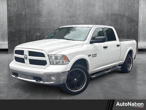 2017 RAM 1500 SLT