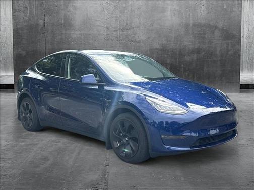 2023 Tesla Model Y Long Range Dual Motor All-Wheel Drive