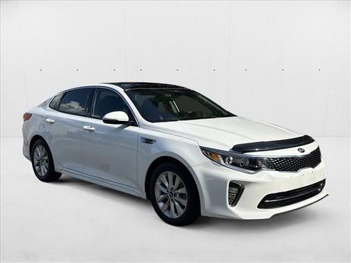 2018 Kia Optima S