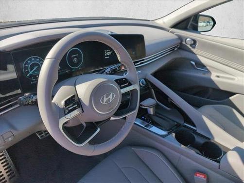 2026 Hyundai ELANTRA HEV SEL Sport