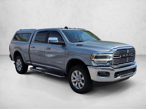 Billet Silver Metallic Clearcoat 2022 RAM 2500 Laramie Crew Cab 4x4 6'4' Box