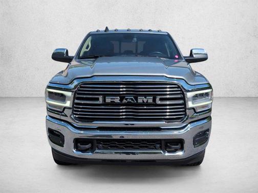 Billet Silver Metallic Clearcoat 2022 RAM 2500 Laramie Crew Cab 4x4 6'4' Box