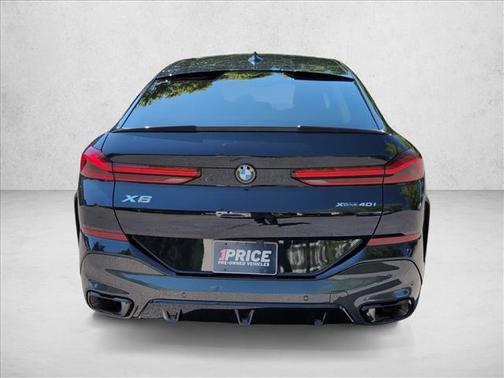 Carbon Black Metallic 2023 BMW X6 xDrive40i