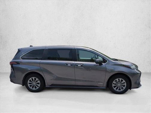 Predawn Gray Mica 2021 Toyota Sienna LE