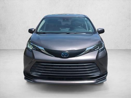 Predawn Gray Mica 2021 Toyota Sienna LE