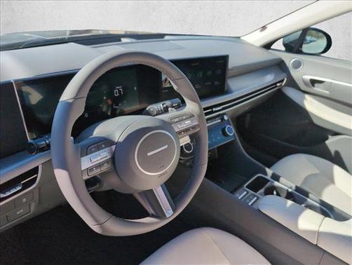 2026 Hyundai SONATA SEL