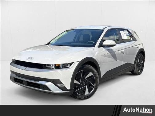2025 Hyundai IONIQ 5 SE