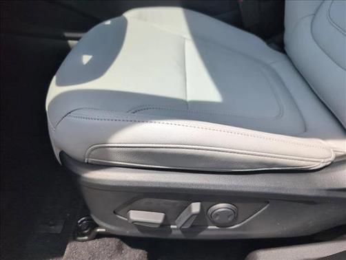 Phantom Black 2026 Hyundai SANTA CRUZ SEL Activity