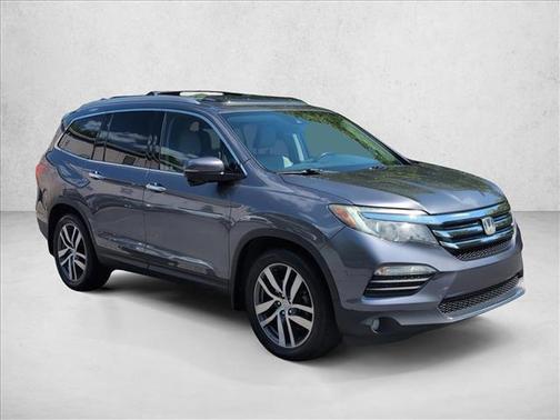 Modern Steel Metallic 2017 Honda Pilot Touring