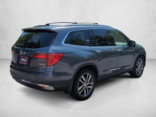 Modern Steel Metallic 2017 Honda Pilot Touring