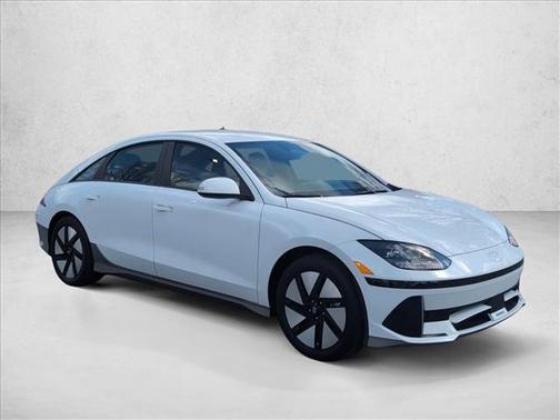 2024 Hyundai IONIQ 6 SE