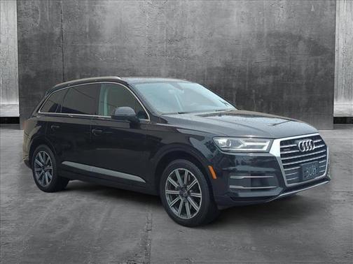 2017 Audi Q7 3.0T Premium