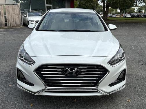 2018 Hyundai SONATA SE