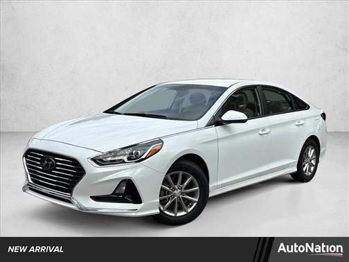 2018 Hyundai SONATA SE
