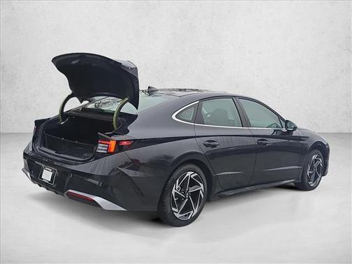 2026 Hyundai SONATA SEL