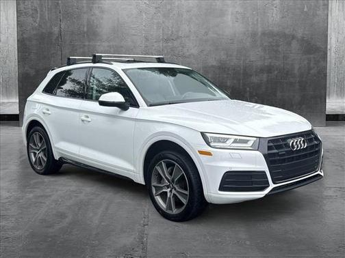 2019 Audi Q5 2.0T Premium Plus