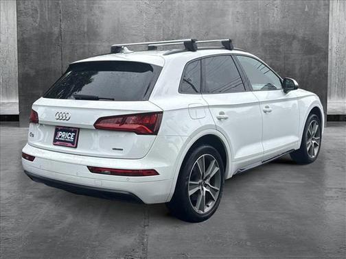 2019 Audi Q5 2.0T Premium Plus