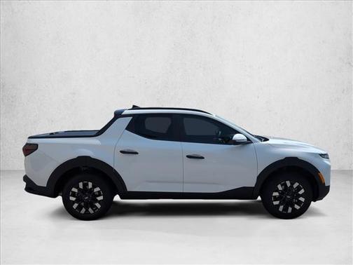 Atlas White 2026 Hyundai SANTA CRUZ SEL Activity