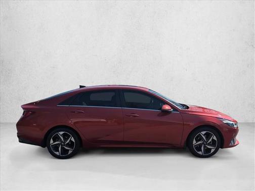 2022 Hyundai ELANTRA Limited