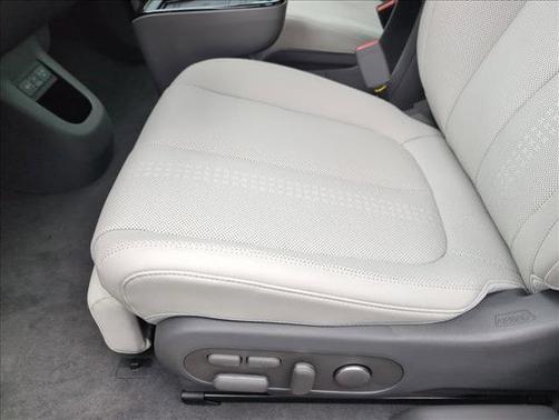 Atlas White 2026 Hyundai IONIQ 5 Limited