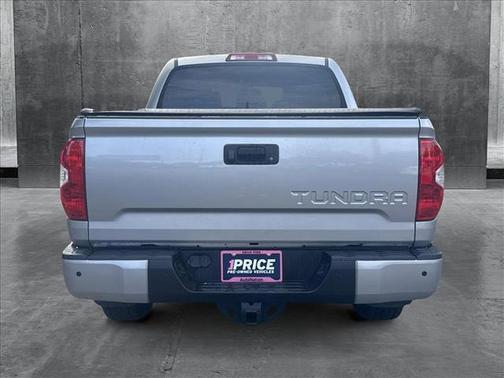 2017 Toyota Tundra SR5