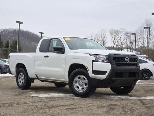 2025 Nissan Frontier S
