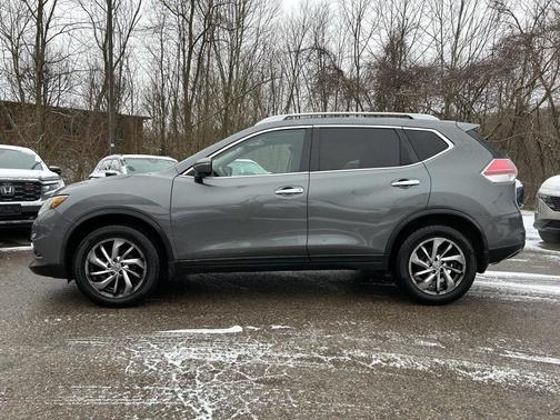 2015 Nissan Rogue SL