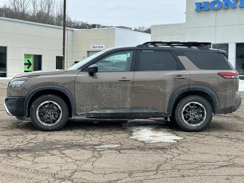 2023 Nissan Pathfinder Rock Creek
