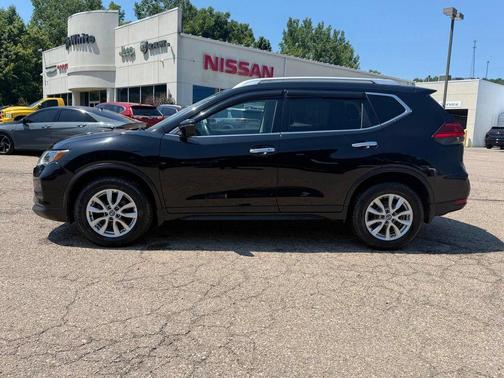 Magnetic Black 2017 Nissan Rogue SV