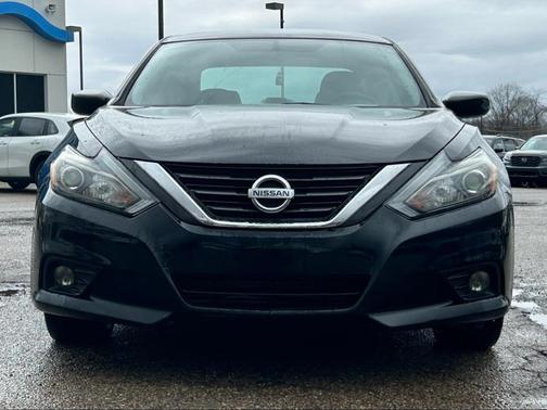 2016 Nissan Altima 2.5 SR