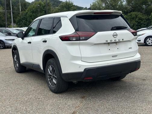 2024 Nissan Rogue S