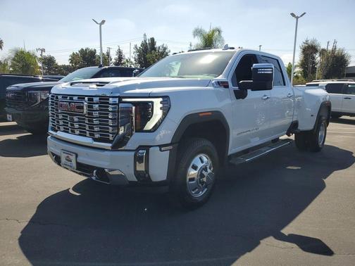 2026 GMC Sierra 3500 Denali