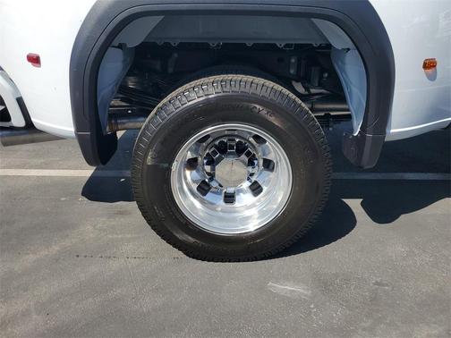 2026 GMC Sierra 3500 Denali