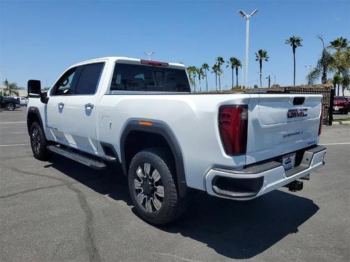 2025 GMC Sierra 2500 Denali