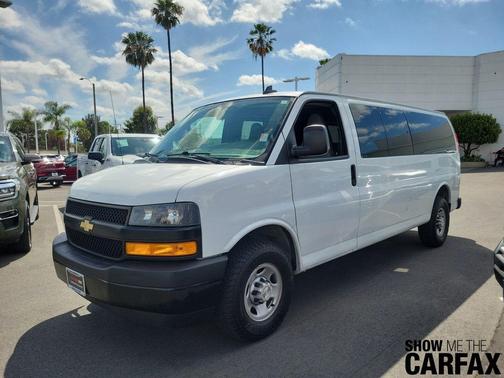 Summit White 2020 Chevrolet Express 3500 LS