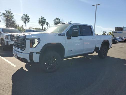 2026 GMC Sierra 2500 AT4