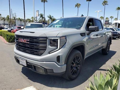 2025 GMC Sierra 1500 Pro