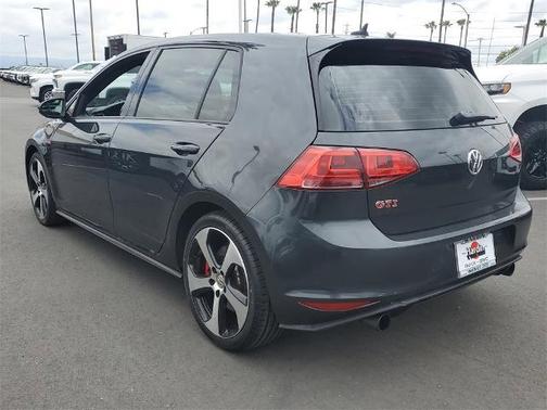 2016 Volkswagen Golf GTI SE