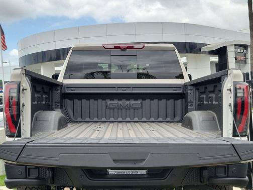 Dune 2026 GMC Sierra 2500 AT4X