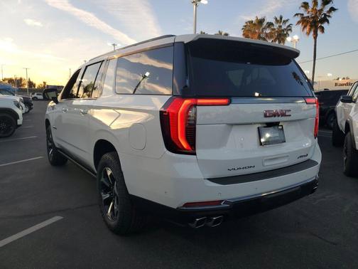 2026 GMC Yukon XL AT4