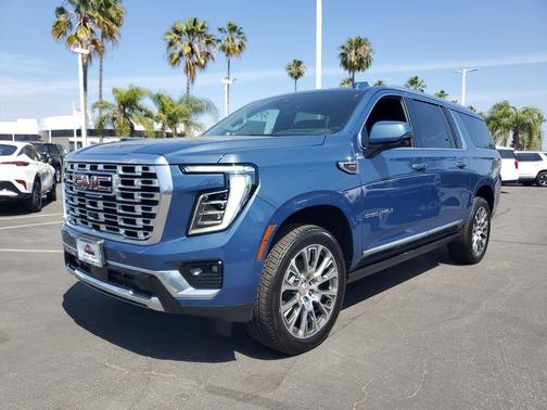 Metallic 2026 GMC Yukon XL Denali