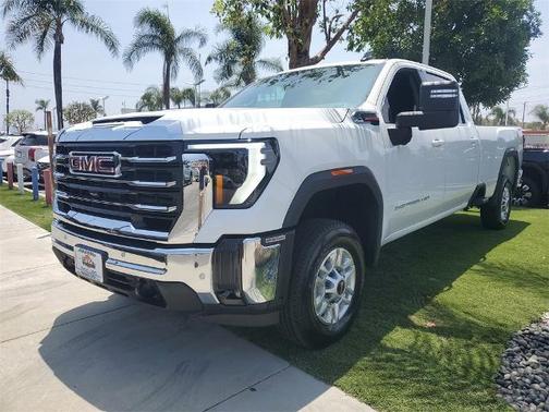 2025 GMC Sierra 2500 SLE