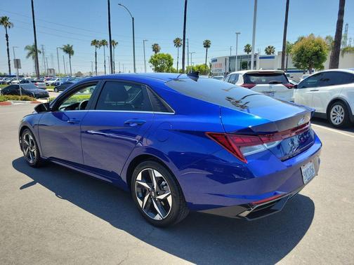 Intense Blue 2022 Hyundai ELANTRA SEL